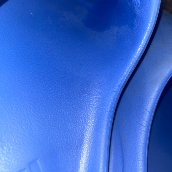 Azure blue yeezy slides adidas main image 7